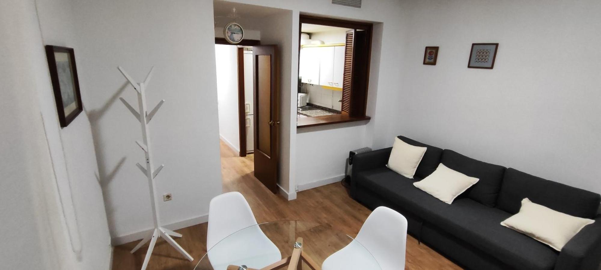 Pilsev Modern & Central, Perfect For Your *